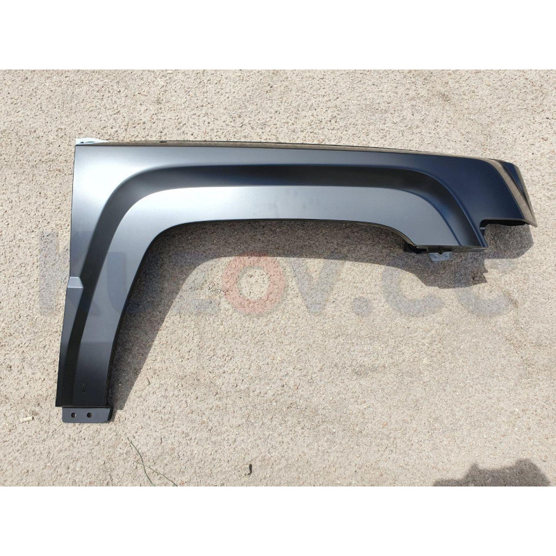 Крило переднє праве Jeep Patriot 10-17 (LKQ) 68079924AA