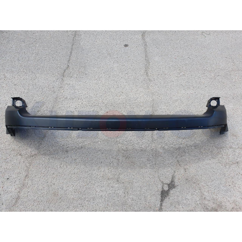 Бампер задній (нижня частина, малий отвір під гак) Jeep Patriot 2010-2017 Тайвань 68091513AA