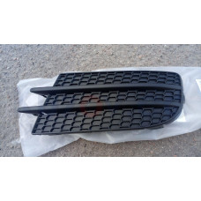 Решітка бампера VW Tiguan 11-17 ліва заглушка (LKQ) 5N0853665D9B9