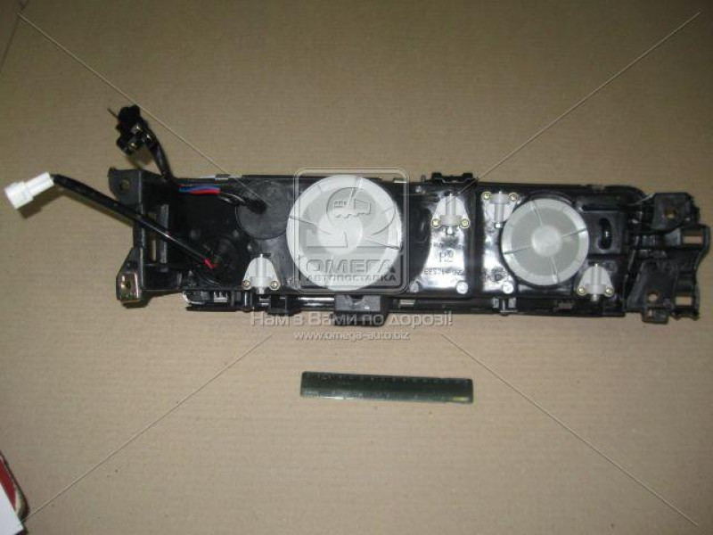 Фара права Mazda 626 GD 88-92 2 ламп. (TYC) 8BGK51030A