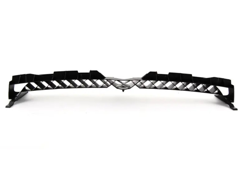 Направляюча переднього бампера пластикова VW Jetta 6 2011-2014 FPS 5C6805706C