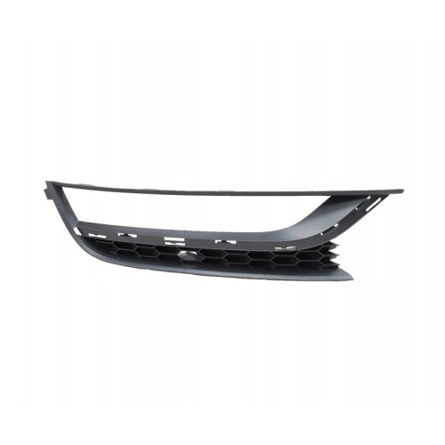 Решітка бампера VW Passat B7 2011-2015 USA права (c отв.) FPS