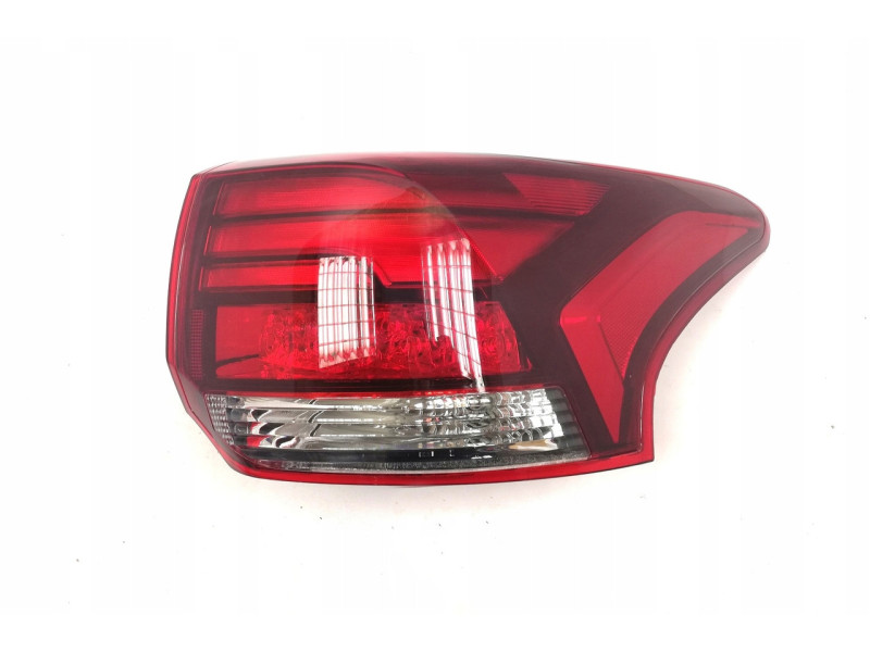 Ліхтар задній правий Mitsubishi Outlander 3 15 - зовнішній (TYC) 8330B174, 8330A998