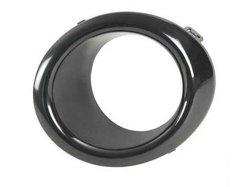 Окуляр протитуманної фари Nissan Note 06-09 правий LKQ 622569U10A