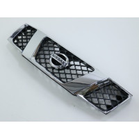 Решітка радіатора Nissan Pathfinder / Navara 05-10 (FPS) з хром. рамкою 62310JS500