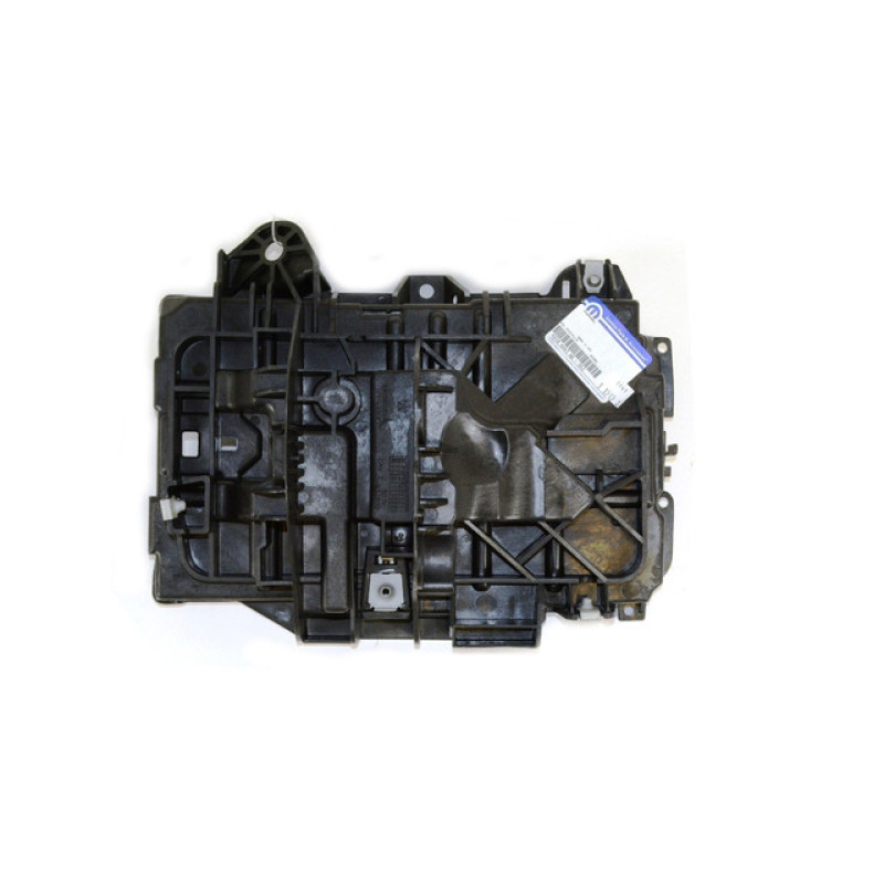 Акумуляторна коробка розташування Chrysler 200 14-, Dodge Caliber 07 Signeda 68186053AC