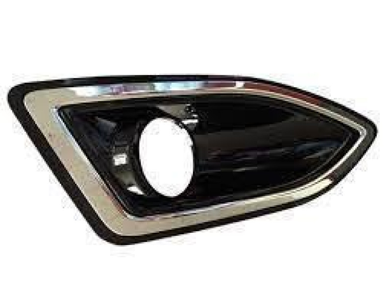 Решітка бампера Ford Edge 15-18 права (FPS) з отвором