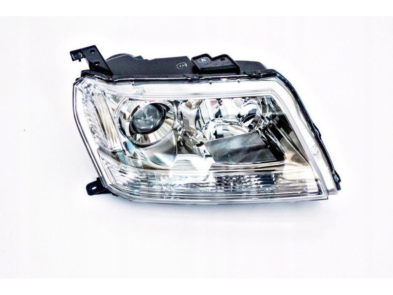 Фара права Suzuki Vitara 05- (TYC) 3512065J12