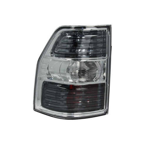 Ліхтар задній лівий Mitsubishi Pajero 2007-2014 TYC 8330A597