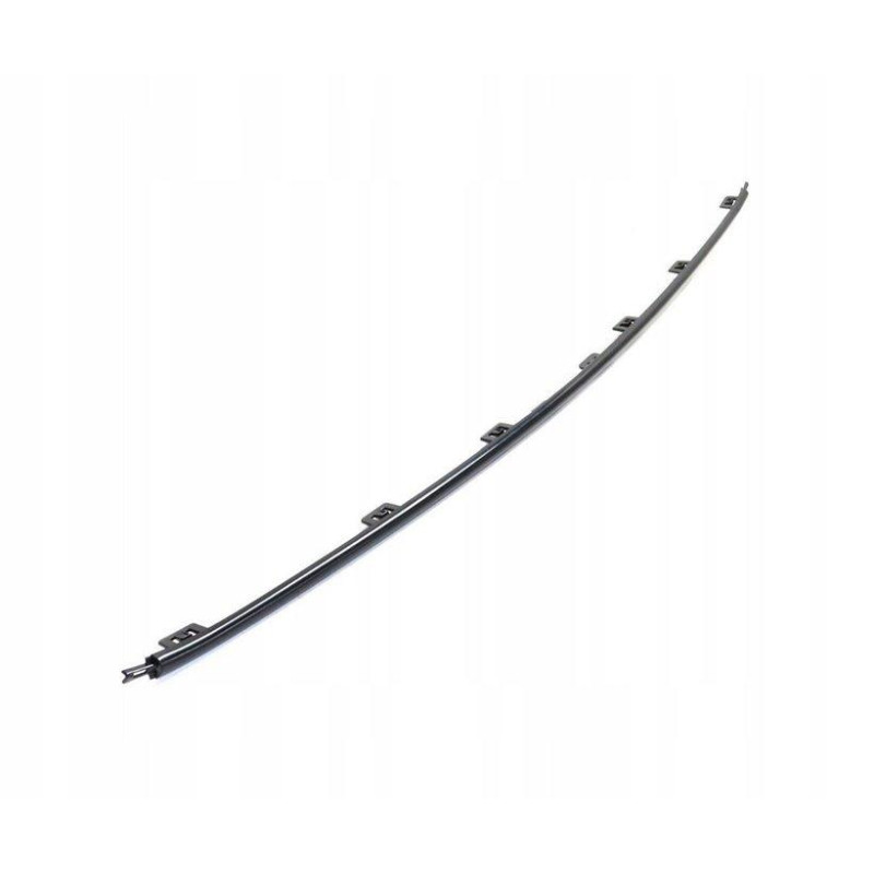 Молдинг бампера Chrysler 300C 15- (Signeda) 5XV93SZRAB