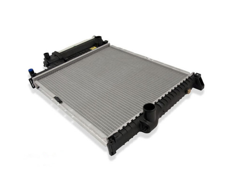 Радіатор охолодження двигуна BMW 5 E39 95- (Tempest) 17111740699