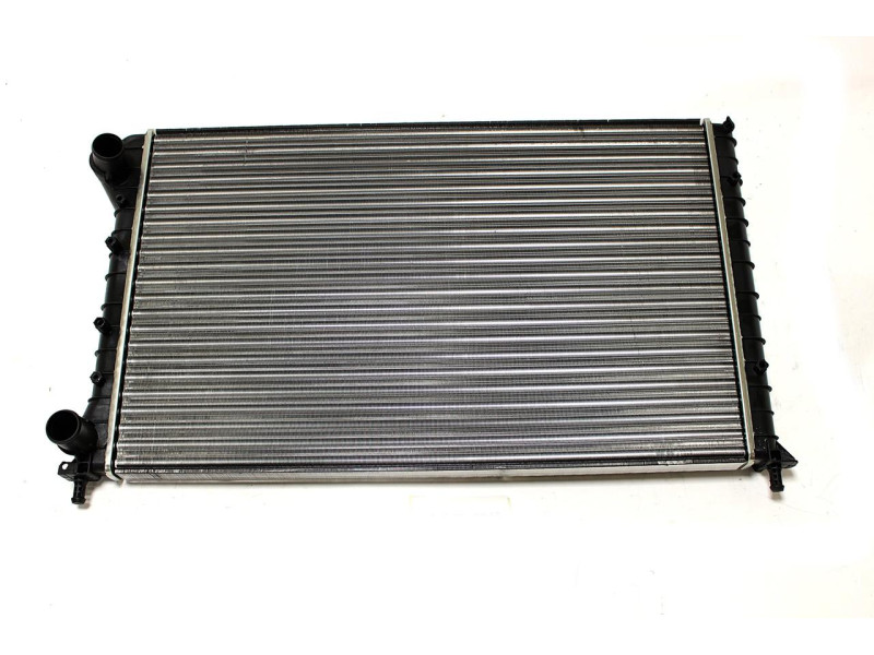 Радіатор охолодження двигуна Fiat Doblo 01- (Tempest) 51779231