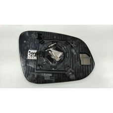 Вкладиш дзеркала лівий Toyota RAV4 2013-2018, Highlander 2016-, Hilux 2016- (Alkar) 87961-42B80