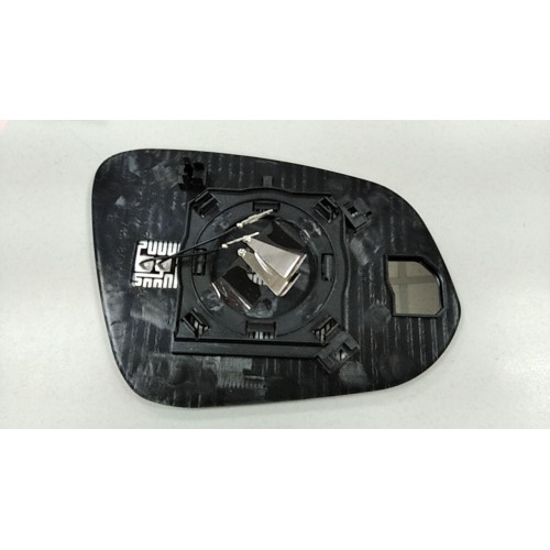 Вкладиш дзеркала лівий Toyota RAV4 2013-2018, Highlander 2016-, Hilux 2016- (Alkar) 87961-42B80