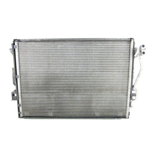 Радіатор кондиціонера Mercedes S-Class (W221) 05- (Van Wezel) A2215000854