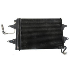Радіатор кондиціонера VW Polo 4/Seat Cordoba 3/SEAT Ibiza 4/Skoda Fabia (Van Wezel) 6Q0820411E