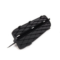 Решітка бампера BMW X5 E70 06-10 права LKQ 51117159594