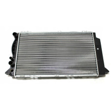 Радіатор охолодження двигуна Audi 80 (Van Wezel) 8A0121251