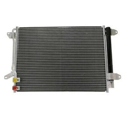 Радіатор кондиціонера  VW Jetta 6 2011-2018 / Beetle (TP) 5C0820411G/K