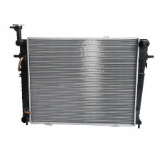 Радіатор охолодження двигуна Hyundai Tucson, Kia Sportage (Van Wezel) 253102E801