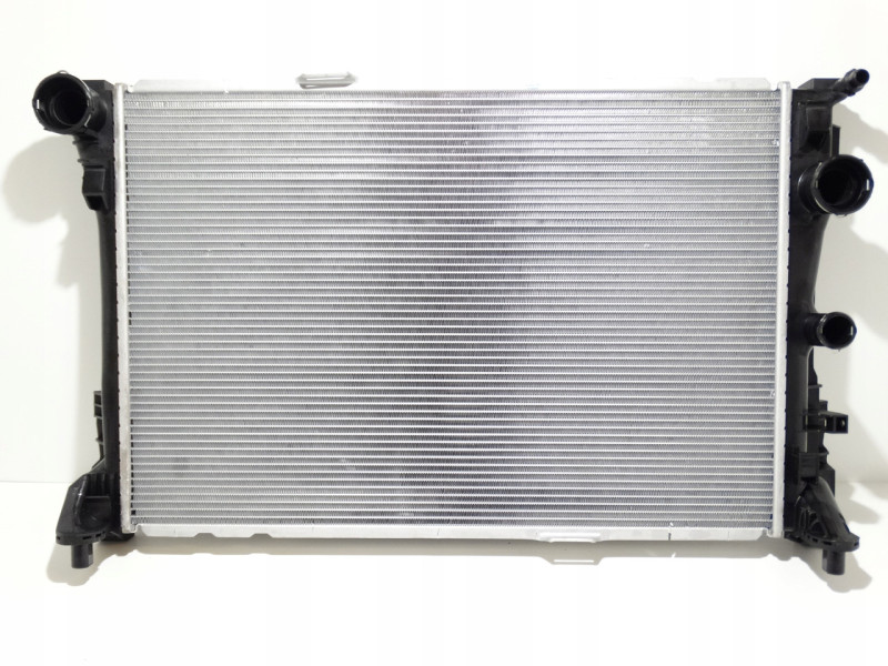 Радіатор охолодження двигуна Mercedes C/E-Class (Van Wezel) A0995006203