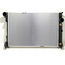 Радіатор охолодження двигуна Mercedes C-Class (Van Wezel) A2045004103