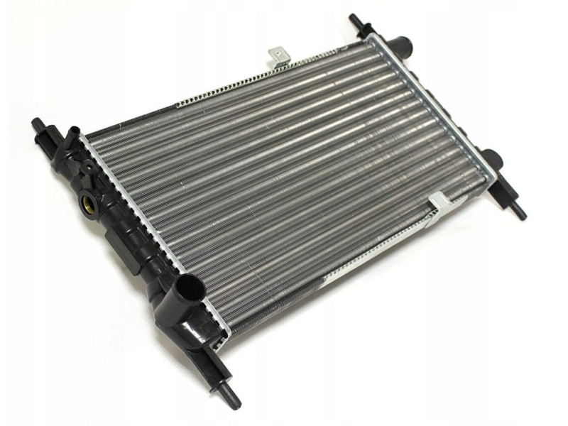 Радіатор охолодження двигуна Opel Kadett E 84 - 1.3 (Van Wezel) 1302074