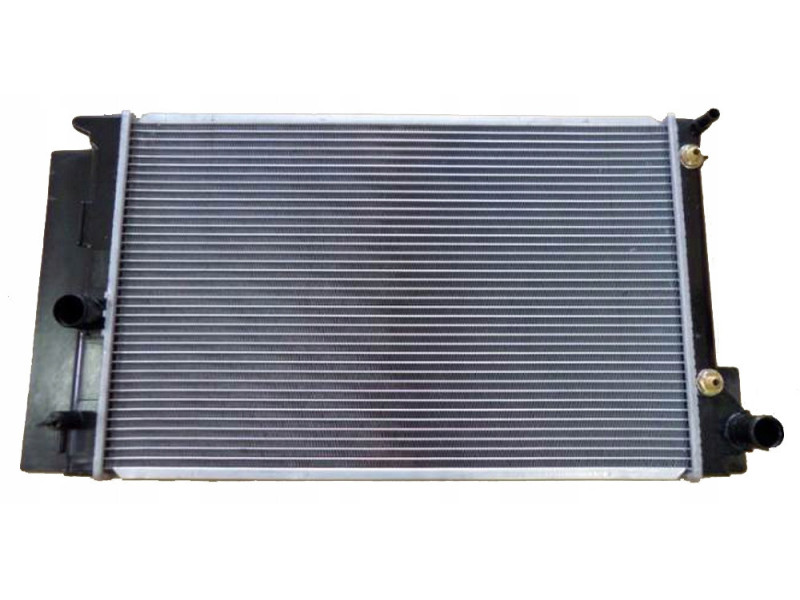 Радіатор охолодження двигуна Toyota Auris/Toyota Avensis/Toyota Corolla (Van Wezel) 164000D470