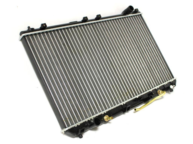 Радіатор охолодження двигуна Toyota Camry 4 (V20) (Van Wezel) 1640020090