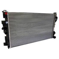 Радіатор охолодження двигуна Mercedes Vito/Mercedes Viano ALL MT 03- (Van Wezel) A6395011101