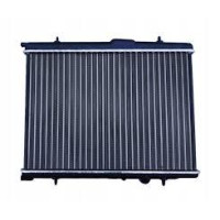 Радіатор охолодження двигуна Peugeot 206/Peugeot 307/Citroen C4/Citroen Xsara/Citroen Berl (Van Wezel) 1330G4