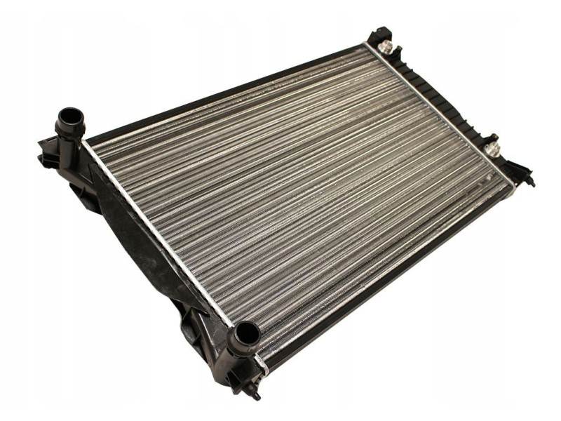 Радіатор охолодження двигуна Audi A4 18/20/19TDi AT 00- (Van Wezel) 8E0121251B