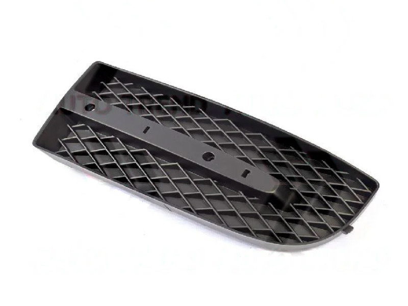 Заглушка протитуманної фари Chevrolet Aveo T250 06-12 права (без отв.) (FPS) 96648786