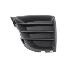 Заглушка протитуманної фари Toyota Corolla E18 (13-16) права 8148102420