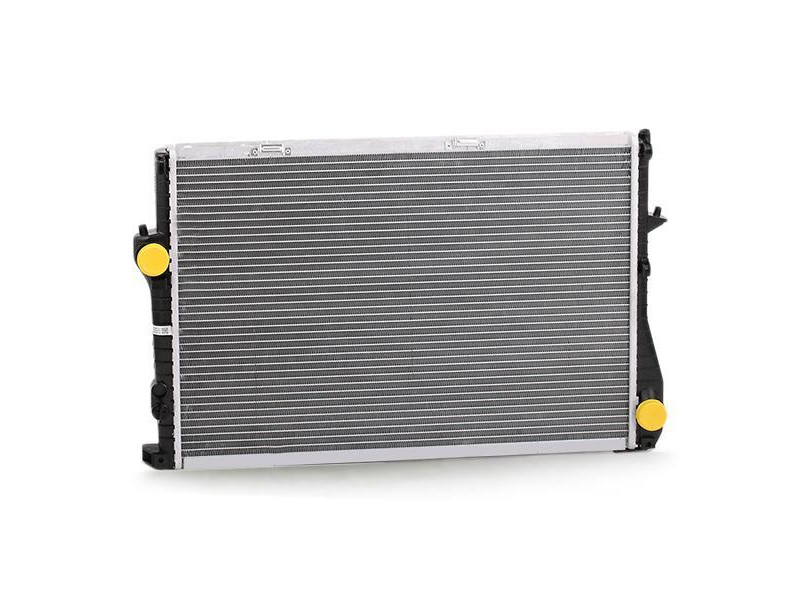 Радіатор охолодження двигуна BMW 525TDS E39 MT/AT 95- (Van Wezel) 17112246012