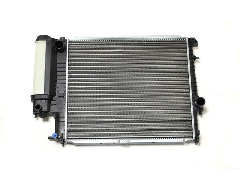 Радіатор охолодження двигуна BMW 5-Series E34 MT/AT 89- (Van Wezel) 17111469177