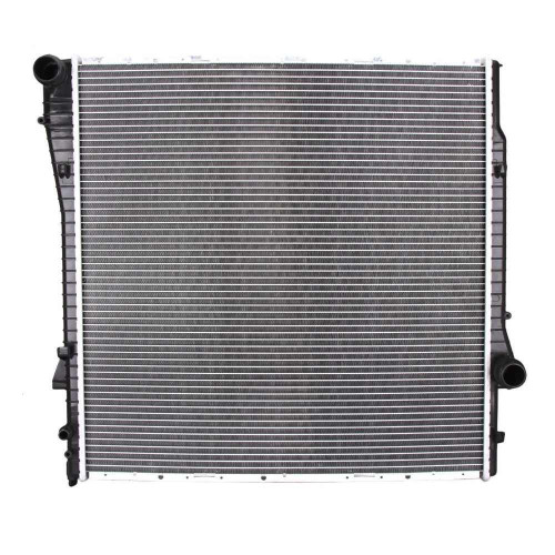 Радіатор охолодження двигуна BMW X5 4.6/4.8 01- (Van Wezel) 1439101