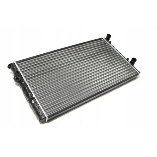 Радіатор охолодження двигуна VW Golf 3/VW Vento D/TD 91-98 (Van Wezel) 1H0121253BC