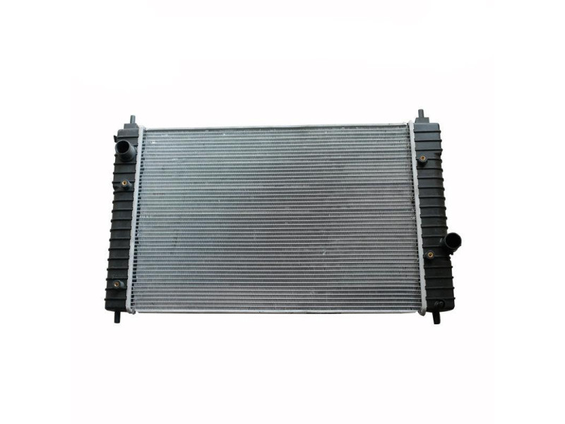 Радіатор охолодження двигуна VW Golf 3/VW Vento MT/AT AC 93- (Van Wezel) 1H0121253BD