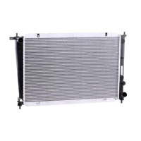 Радіатор охолодження двигуна Hyundai H 200/Satellite 25D 98-02 (Van Wezel) 253104A100