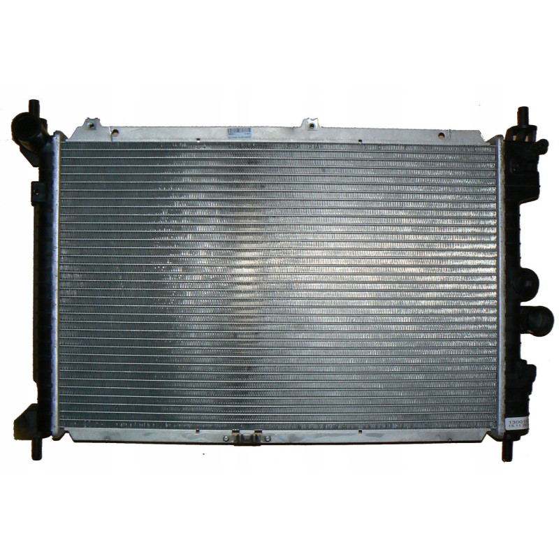 Радіатор охолодження двигуна Opel Kadett E 15TD/Opel Astra F 17TD (Van Wezel) 90324365