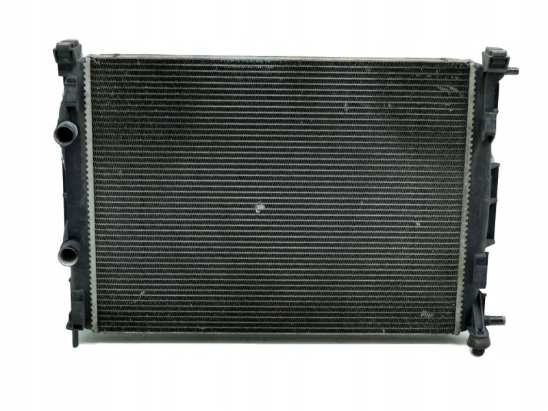 Радіатор охолодження двигуна Renault Megane 2/Renault Scenic MT -AC 02 (Van Wezel) 8200117609