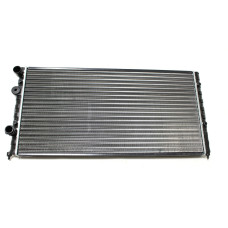 Радіатор охолодження двигуна VW Passat B4 NT-D MT  AC 93-97 (Van Wezel) 3A0121253T