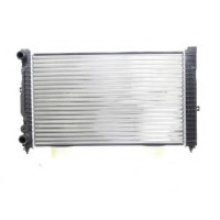 Радіатор охолодження двигуна VW Passat B6/Audi A6/Skoda Superb (Van Wezel) 8D0121251BJ