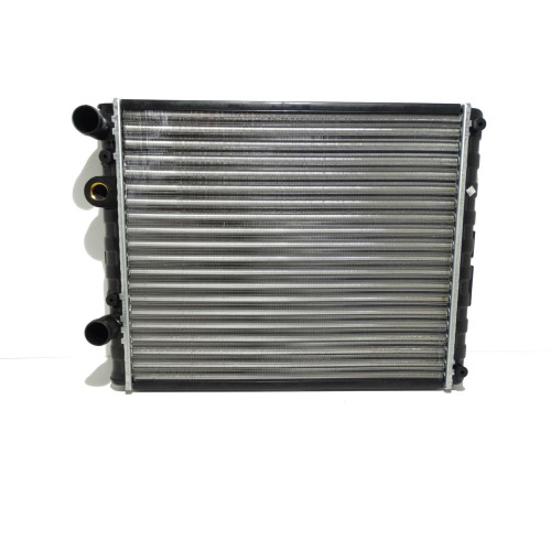 Радіатор охолодження двигуна VW Polo 3/Lupo/SEAT Arosa MT -AC (Van Wezel) 6N0121253K
