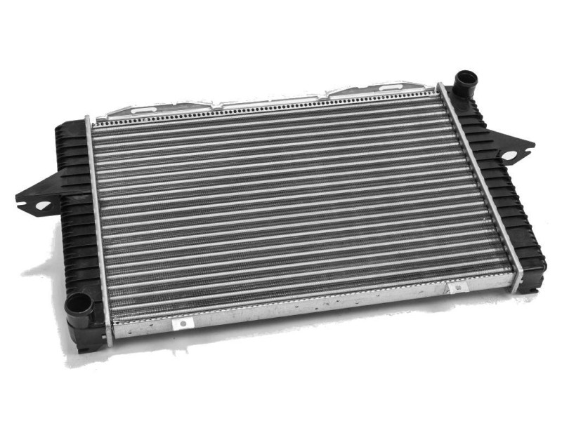 Радіатор охолодження двигуна Volvo S70/V70/850 MT 2.0/3/5 91- (Van Wezel) 8601357