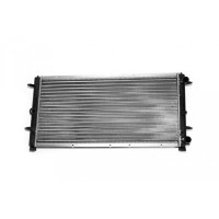 Радіатор охолодження двигуна VW Transporter/Syncro 90- (Van Wezel) 701121253F