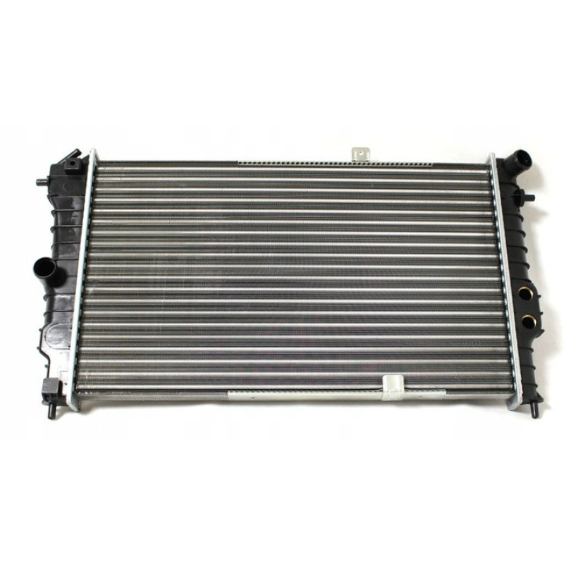 Радіатор охолодження двигуна Opel Vectra A 1.4/1.6/1.8/2.0/1.7 D (Van Wezel) 1300107