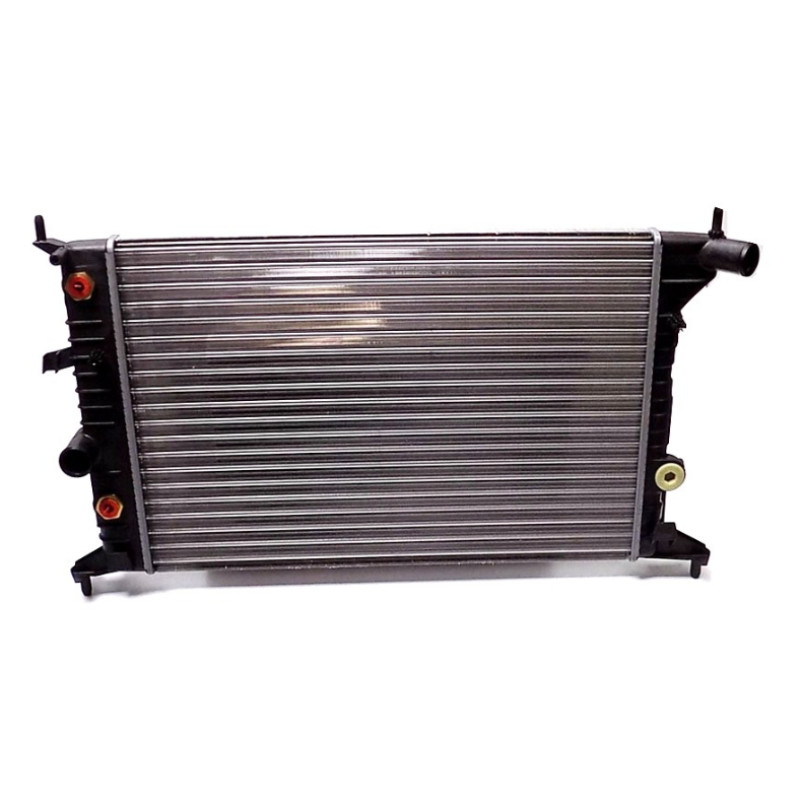 Радіатор охолодження двигуна Opel Vectra B 1.6/1.8/2.0 AT 95-02 (Van Wezel) 90499823