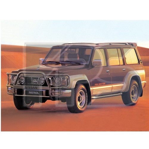 Молдинг лобового скла Nissan Patrol Y60 1981-1997 (Icor) по периметру